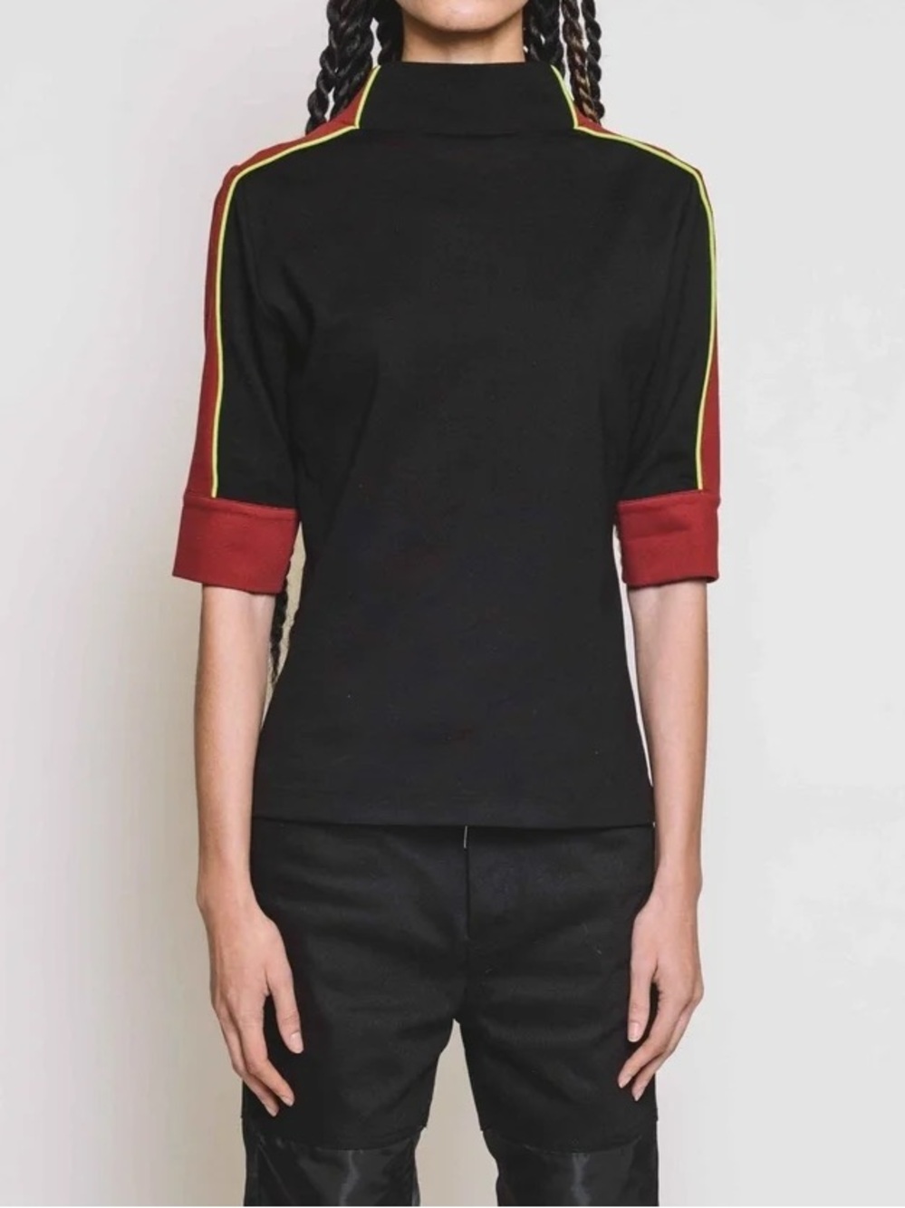 Marissa Wilson Terri Mock Neck Top - Black/Chili Oil medium